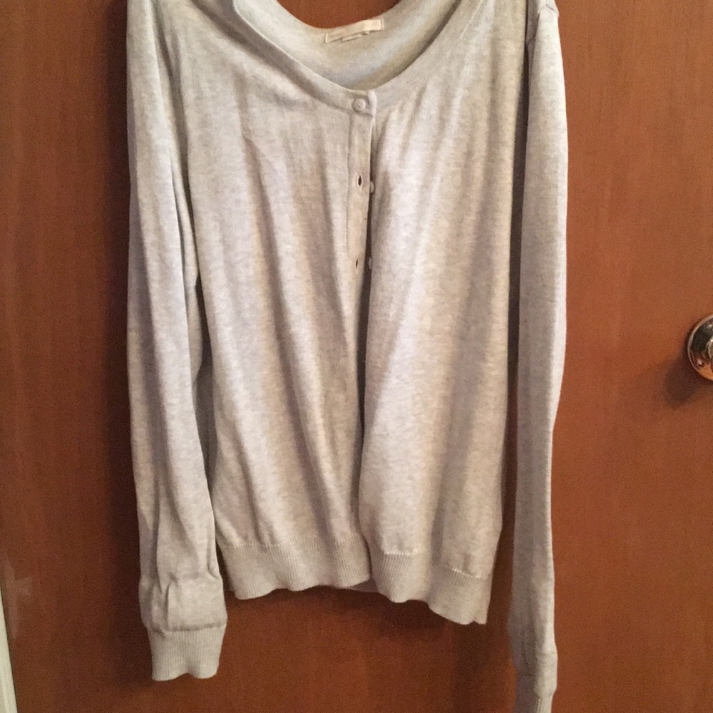 Grey cardigan